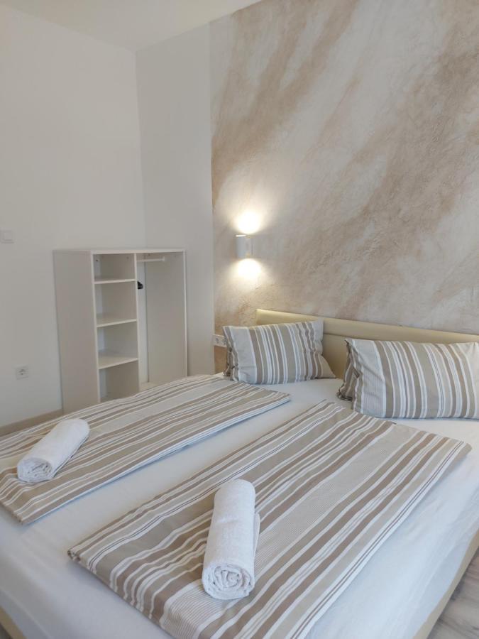 Hajdúszoboszló Central Lux Apartments מראה חיצוני תמונה